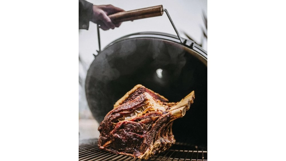 Big Green Egg XL With Conveggtor 7 Big Green Egg XL With Conveggtor - Image 5