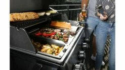 Broil King Crown 490 BBQ - Free Cover -UK BBQ Sales 2024 BK Crown20490 Lifestyle 04 1000x563 1