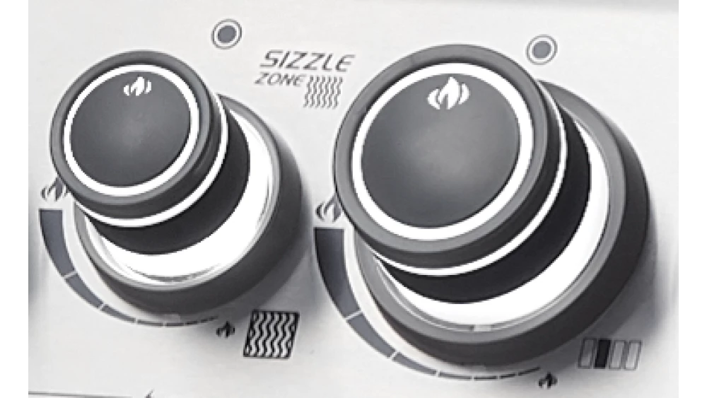 Napoleon Rogue RSE625RSIBPSS-1-GB Gas BBQ - Free Cover & Accessories 8 Napoleon Rogue RSE625RSIBPSS-1-GB Gas BBQ - Free Cover & Accessories - Image 6