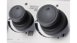 Napoleon Rogue RXT625SIBPSS-1-GB Gas BBQ - Free Cover & Accessories -UK BBQ Sales 2024 RXT 1 Knobs 1000x563 1