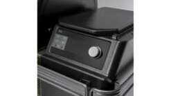 Traeger - Ironwood XL Pellet BBQ -UK BBQ Sales 2024 TFB93RLG IronwoodXL CloseUp Controller 9387 WEB 1000x563 1