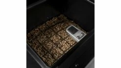 Traeger - Ironwood Pellet BBQ -UK BBQ Sales 2024 TFB93RLG IronwoodXL CloseUp PelletSensor 9398 WEB 1000x563 2